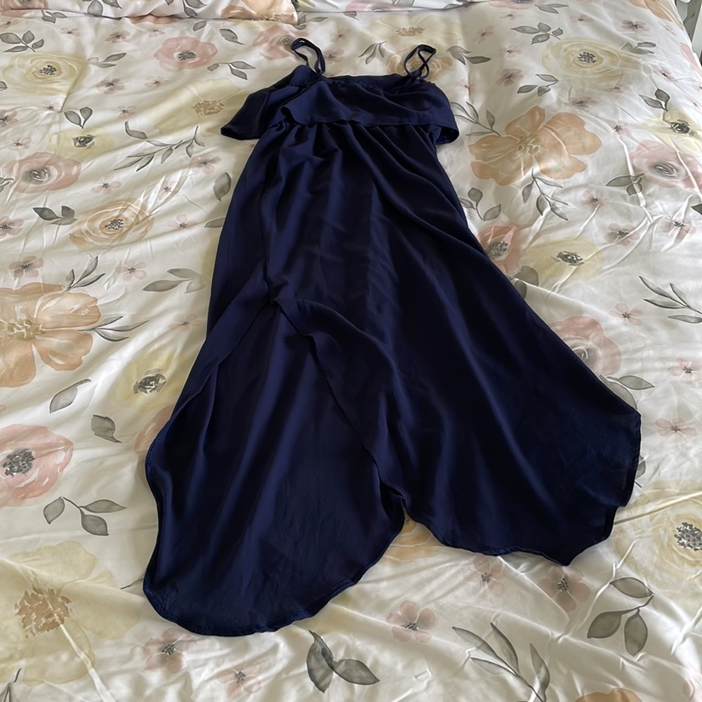 Amazon Dress - Picture 3 of 3